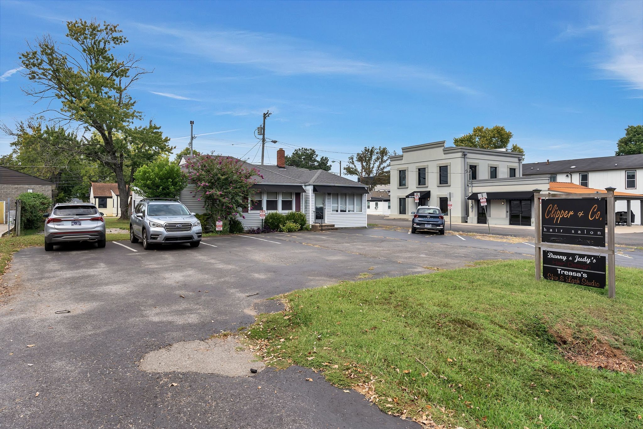 2823 Columbine Place Nashville TN 37204