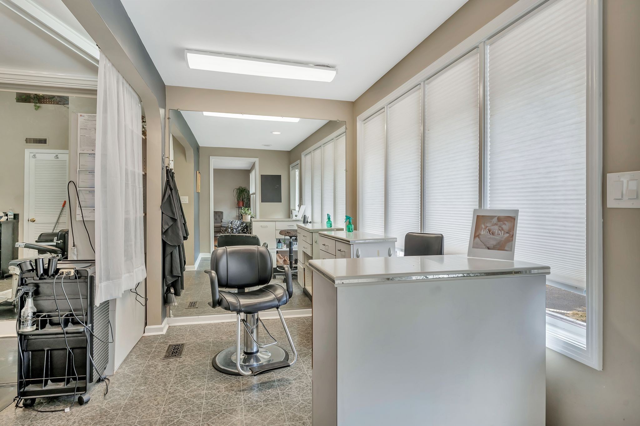 2823 Columbine Place Nashville TN 37204