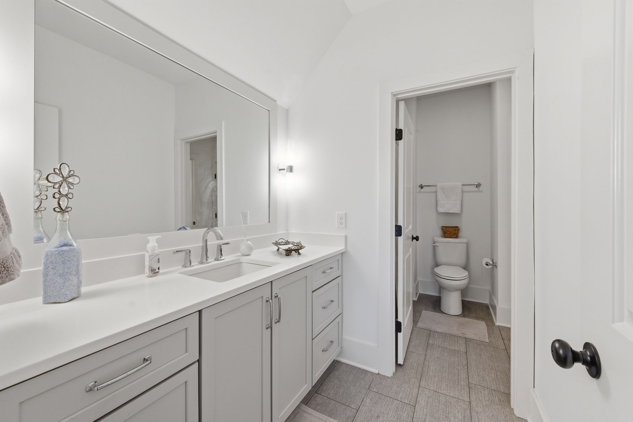 4022 Lealand Lane Nashville TN 37204