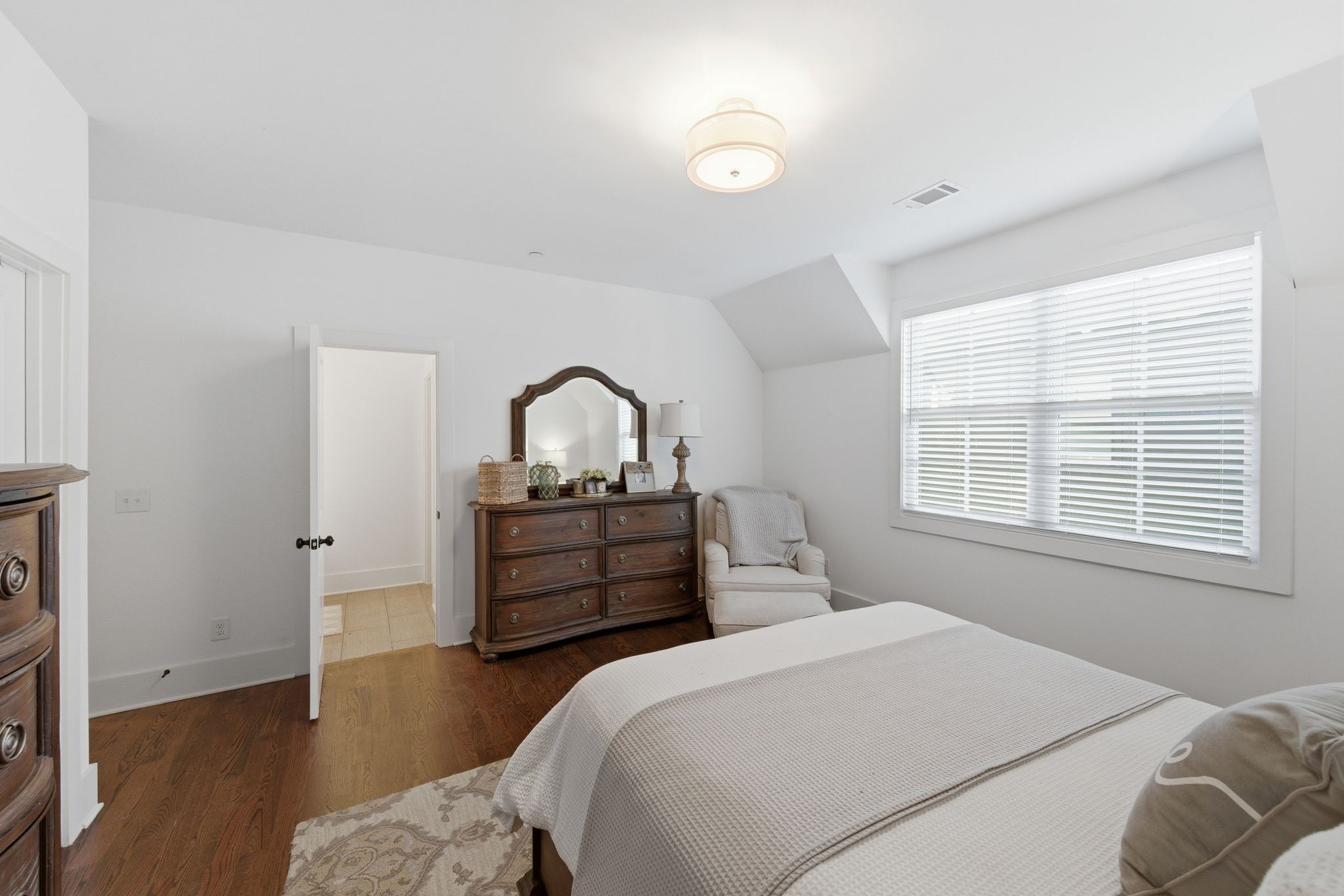 4022 Lealand Lane Nashville TN 37204