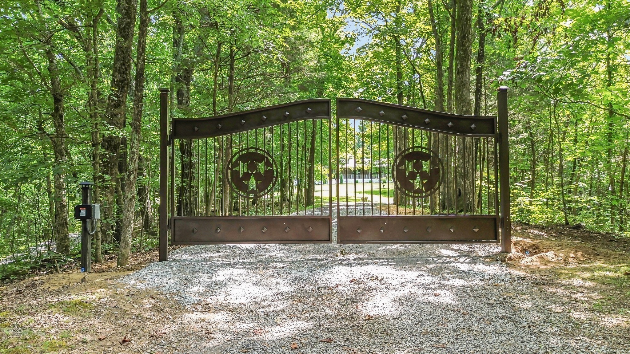 2661 Tinnin Road Goodlettsville TN 37072