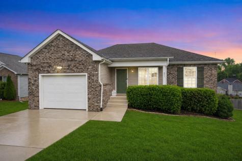 631 Berry Circle Springfield TN 37172