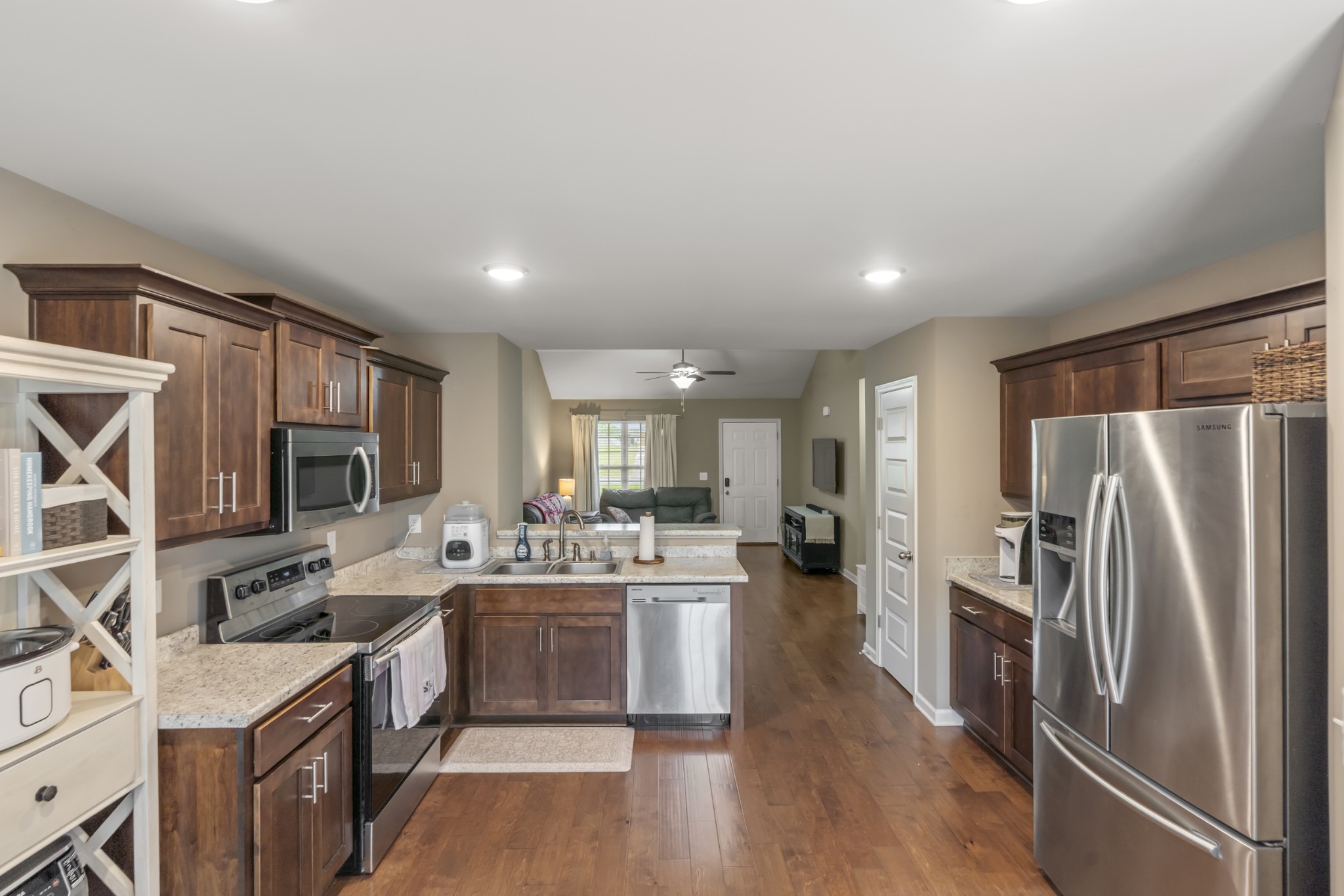 631 Berry Circle Springfield TN 37172