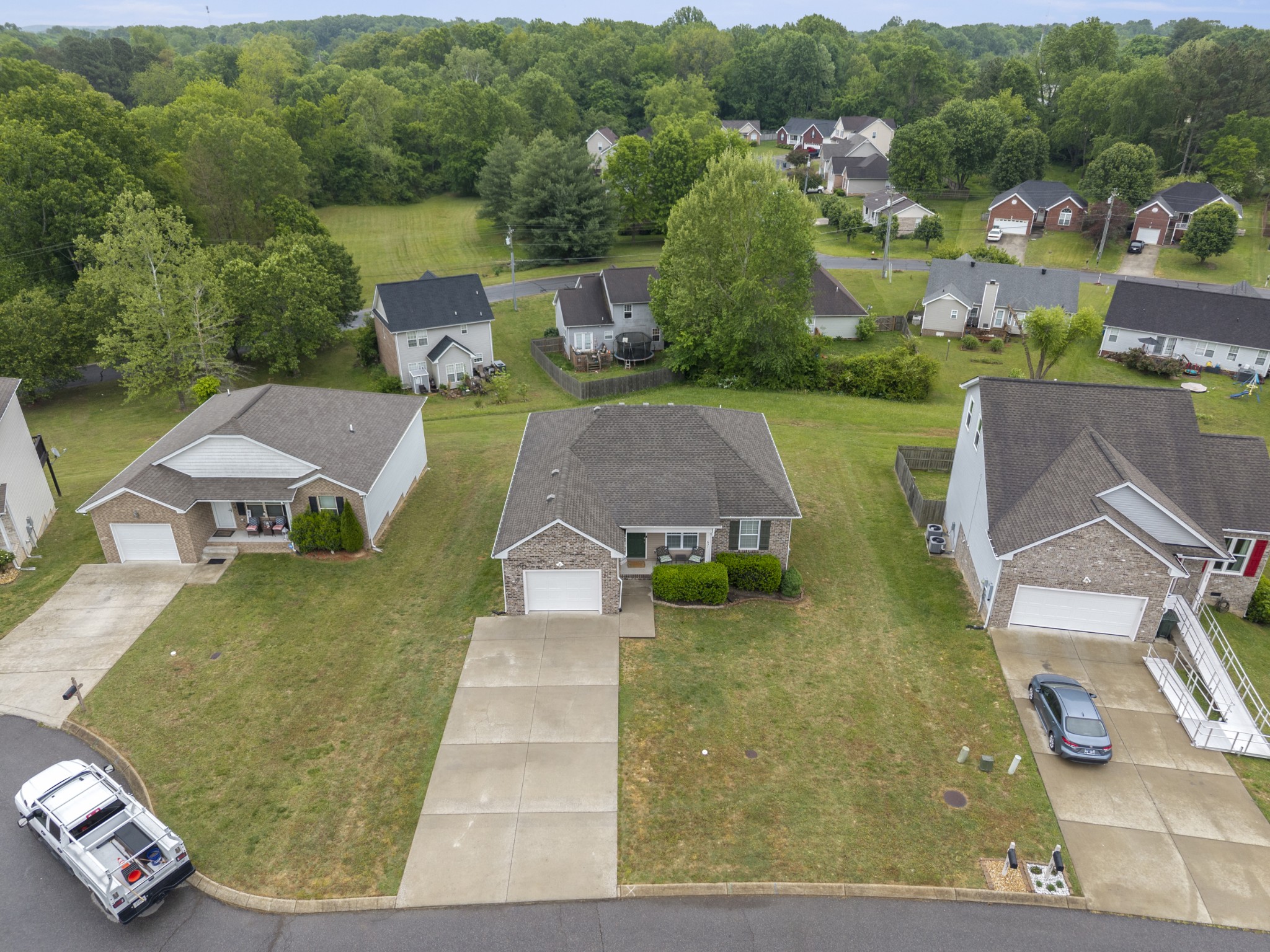 631 Berry Circle Springfield TN 37172