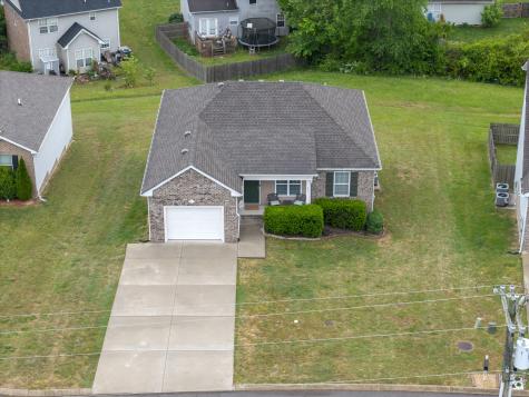631 Berry Circle Springfield TN 37172