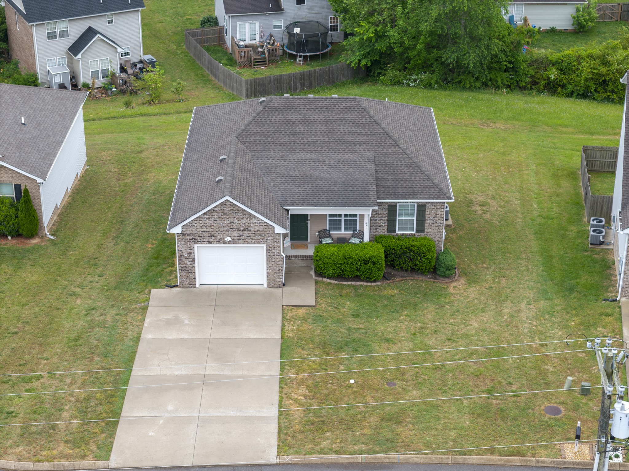 631 Berry Circle Springfield TN 37172