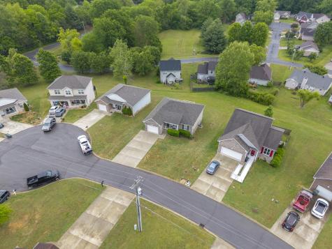 631 Berry Circle Springfield TN 37172