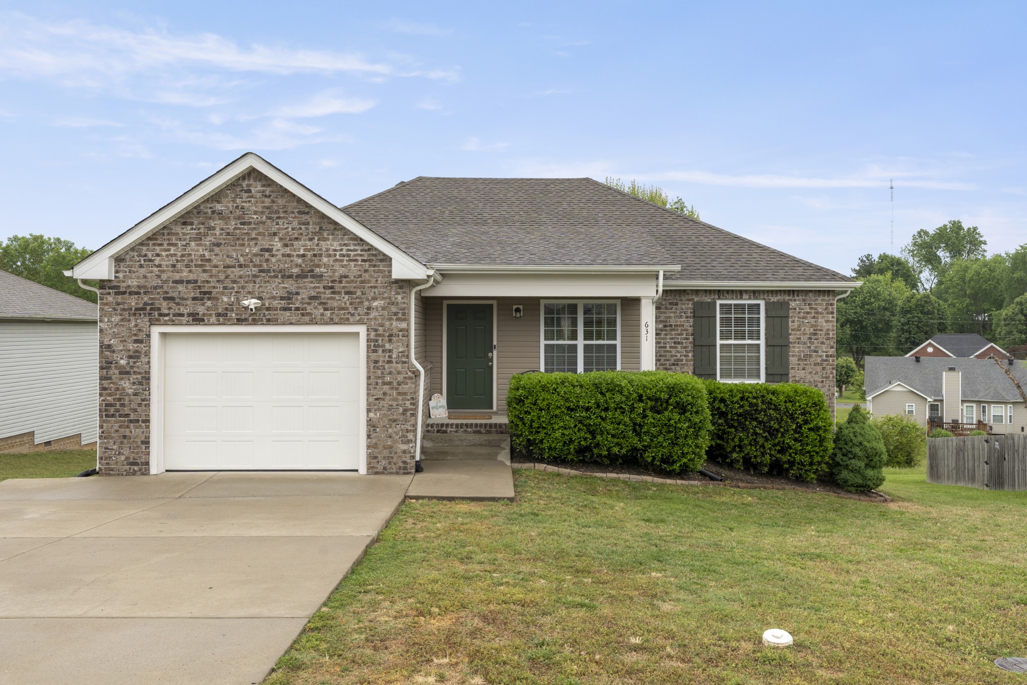 631 Berry Circle Springfield TN 37172