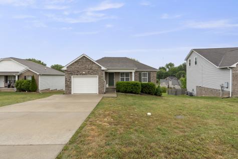 631 Berry Circle Springfield TN 37172