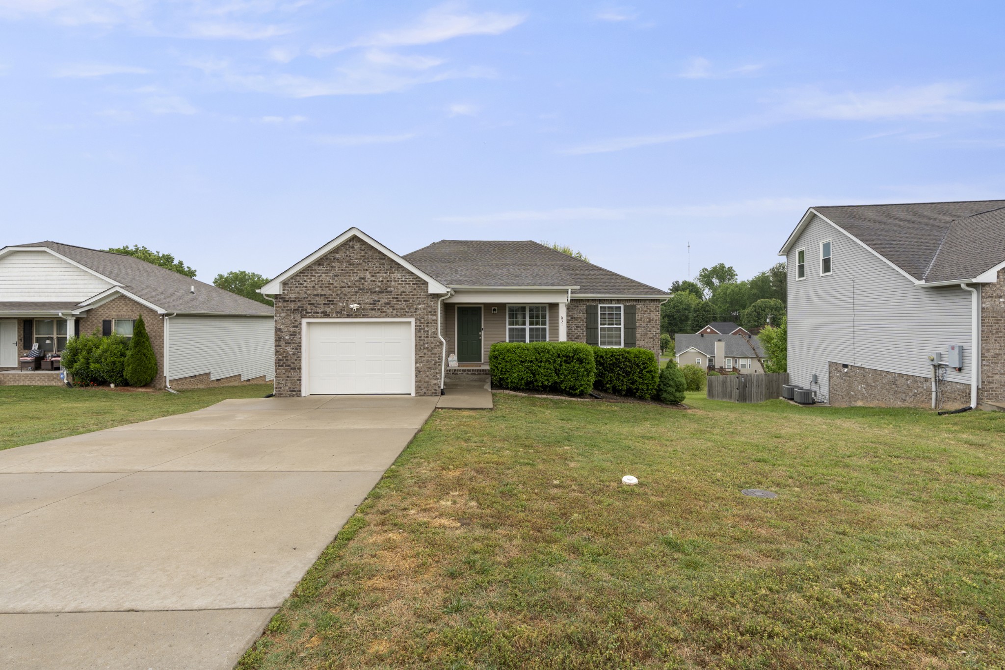 631 Berry Circle Springfield TN 37172