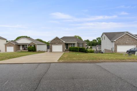 631 Berry Circle Springfield TN 37172
