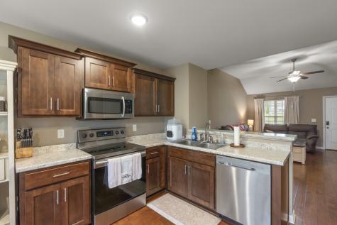 631 Berry Circle Springfield TN 37172