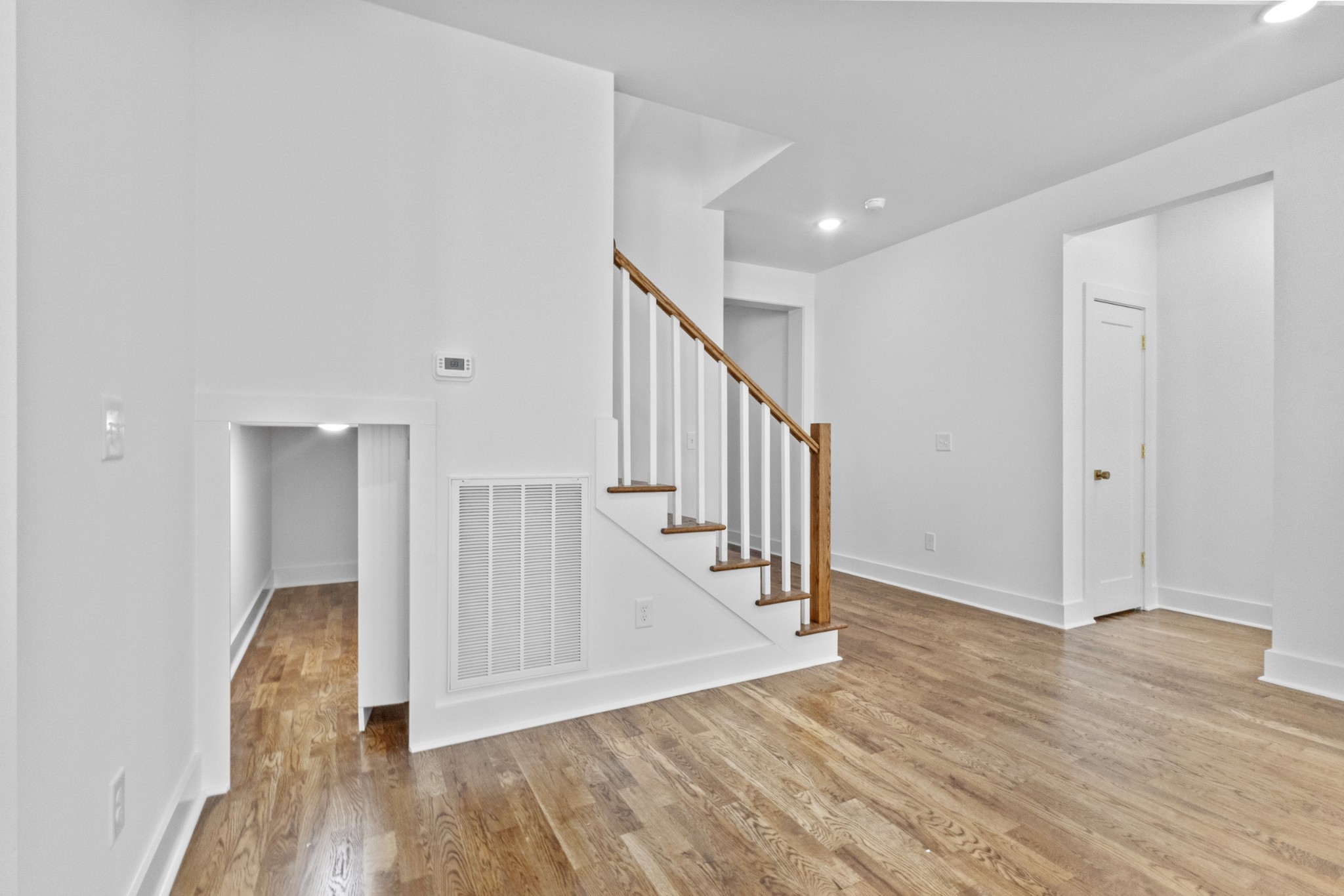 3824 Saunders Avenue Nashville TN 37216