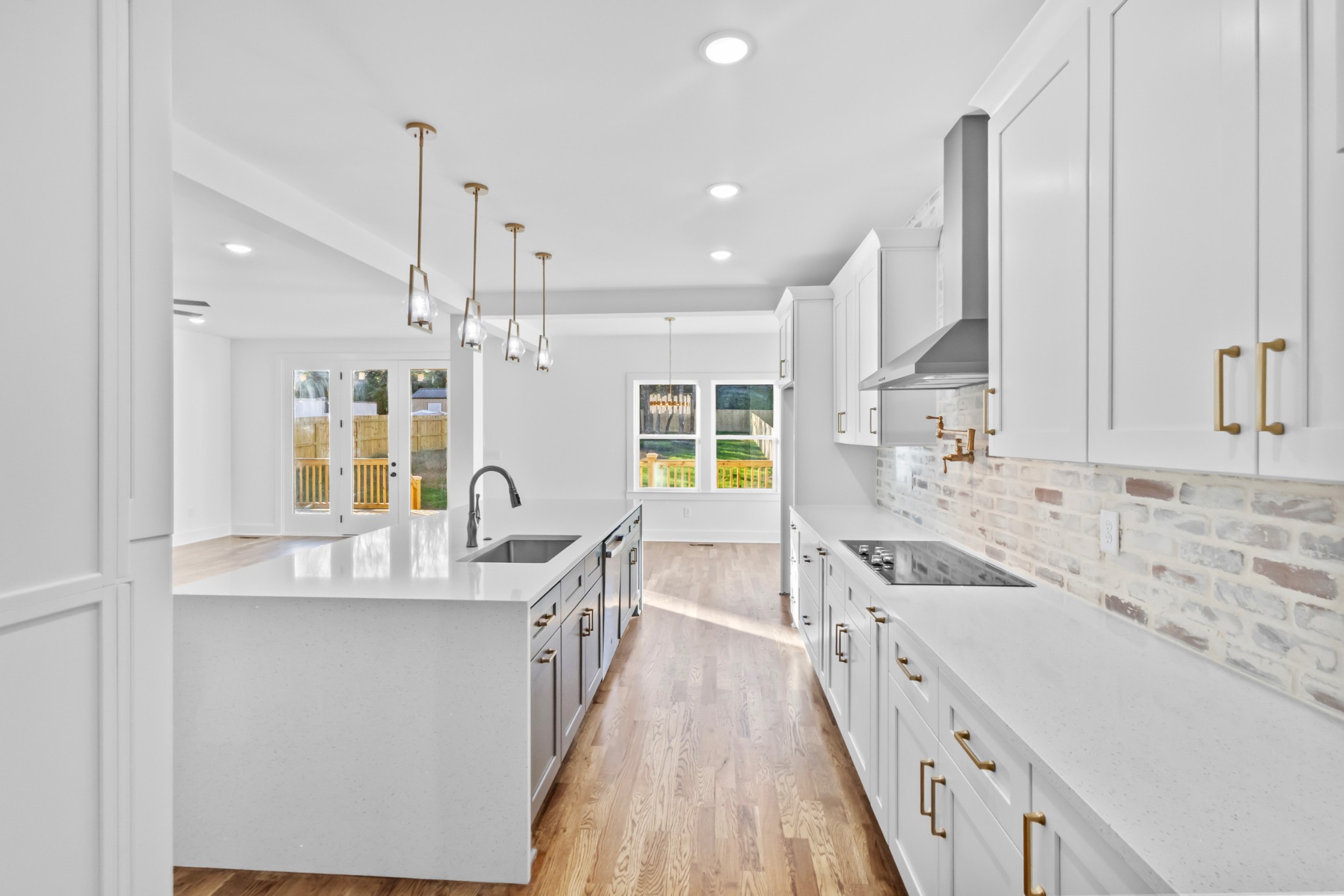 3824 Saunders Avenue Nashville TN 37216