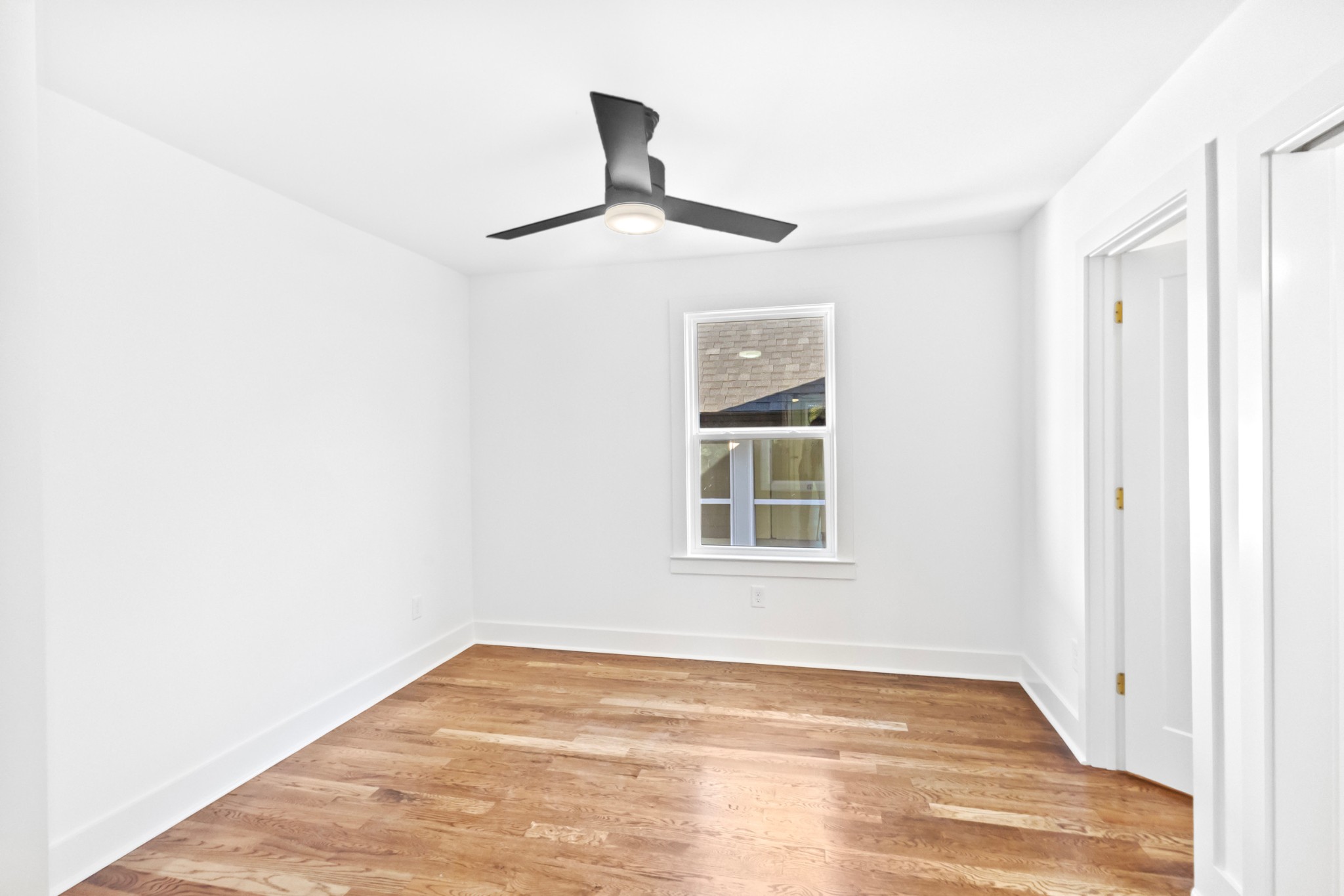 3824 Saunders Avenue Nashville TN 37216