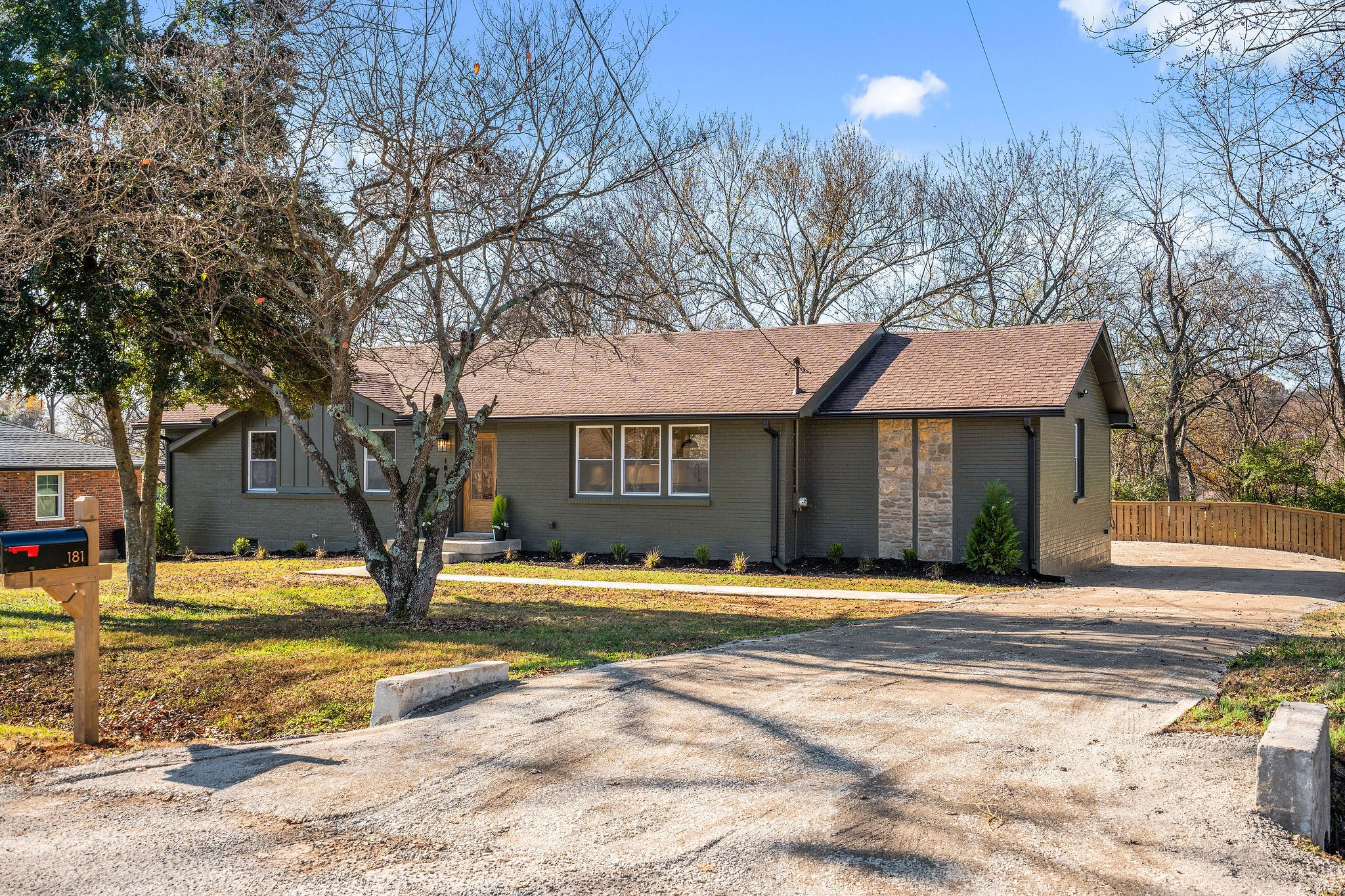 Hendersonville TN, 181 Roberta Drive