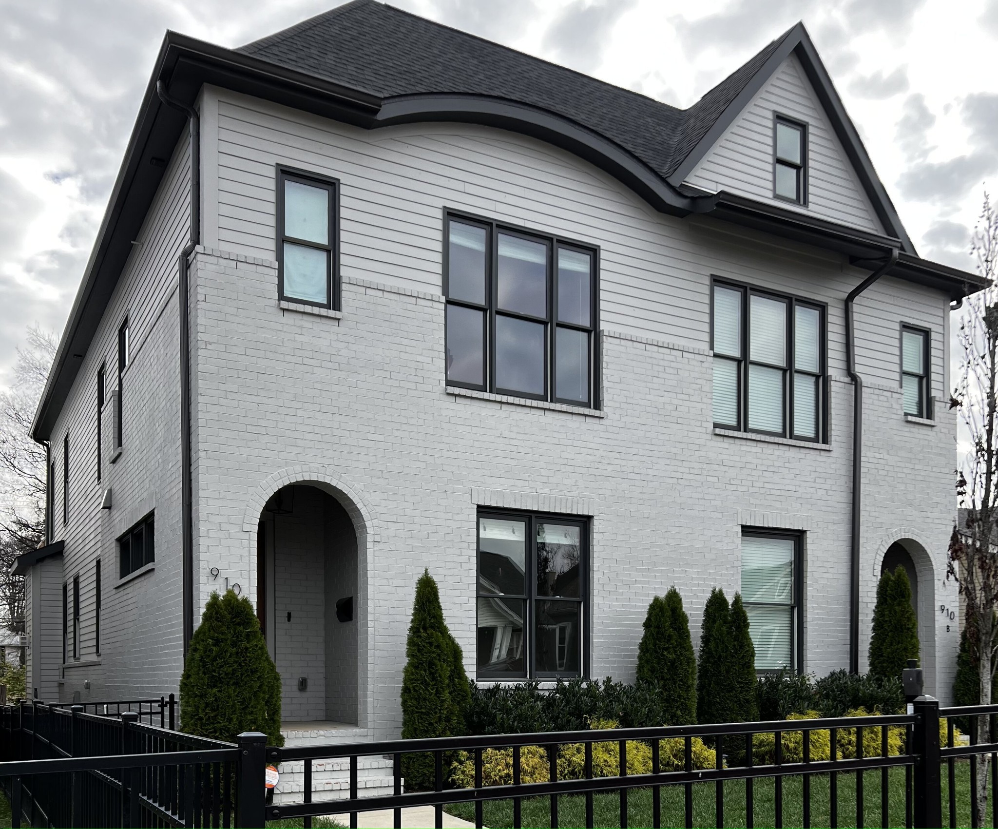 910 15th Ave, S Nashville TN 37212