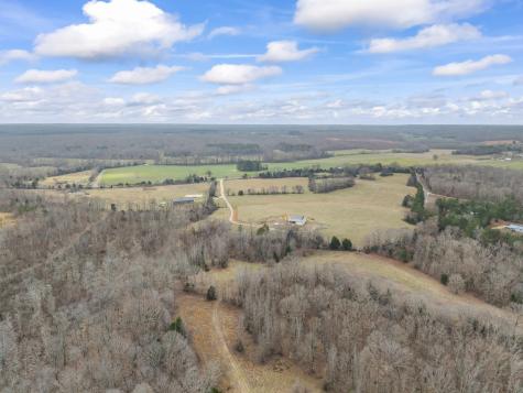 3877 Rockport Mcillwain Road Holladay TN 38341