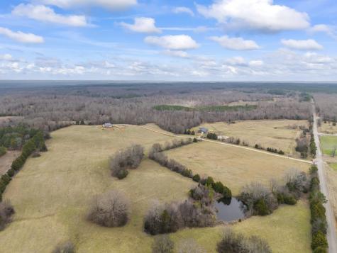 3877 Rockport Mcillwain Road Holladay TN 38341