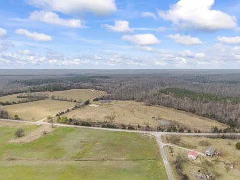 3877 Rockport Mcillwain Road Holladay TN 38341