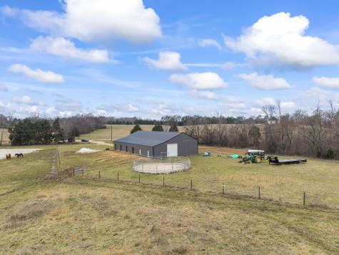 3877 Rockport Mcillwain Road Holladay TN 38341