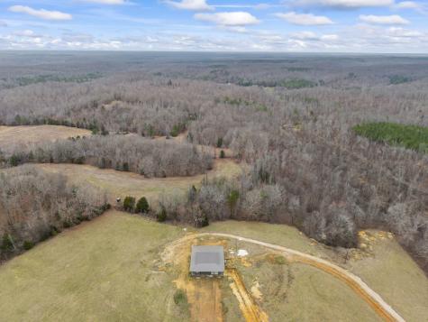 3877 Rockport Mcillwain Road Holladay TN 38341