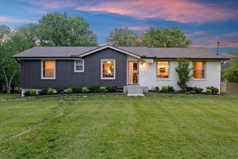 162 Indian Lake Road Hendersonville TN 37075