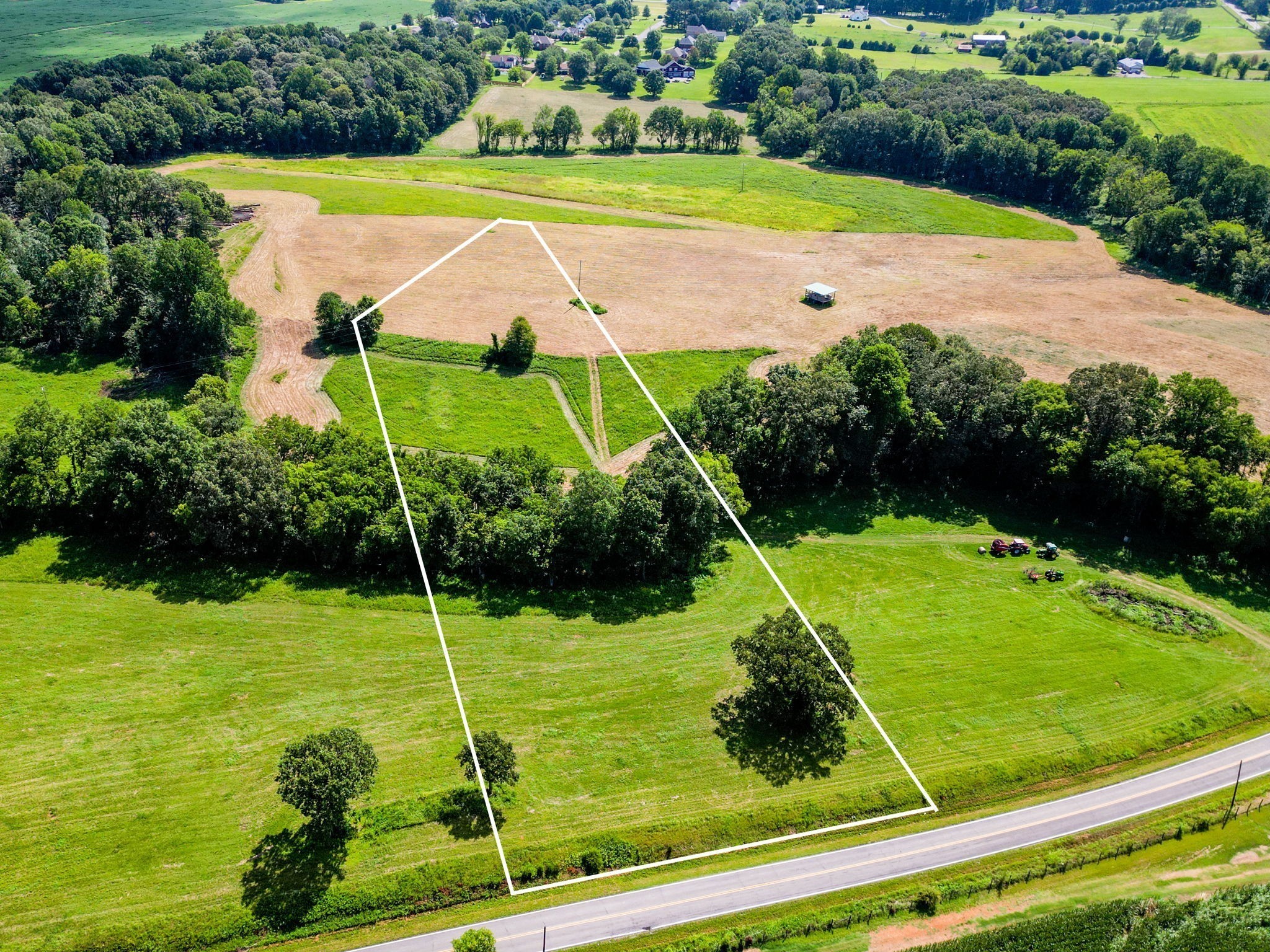 3988 Old Coopertown Road Springfield TN 37172