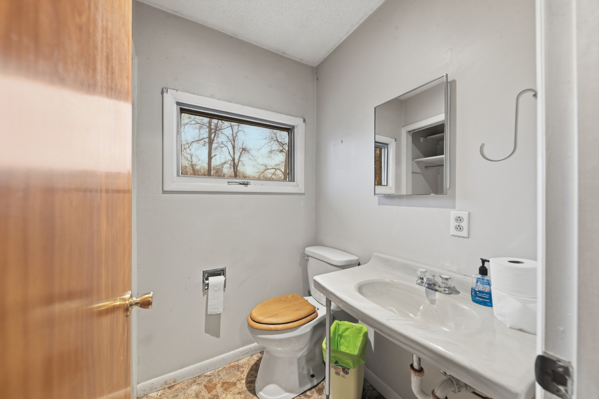 301 Sanford Lane Lawrenceburg TN 38464
