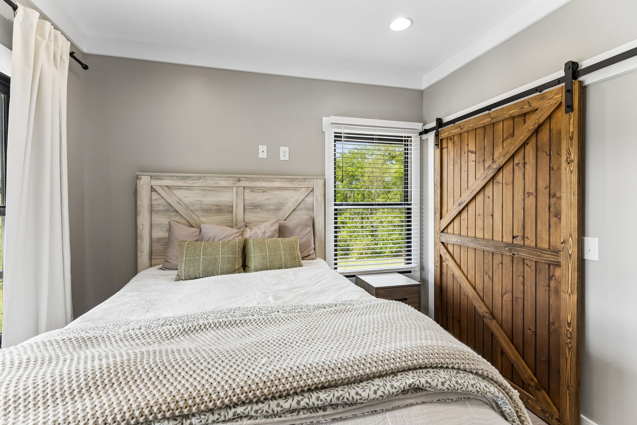 1201 Heelstone Court Columbia TN 38401