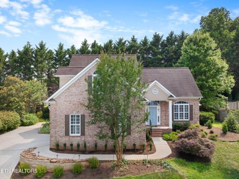 7008 Shady Knoll Lane Knoxville TN 37919
