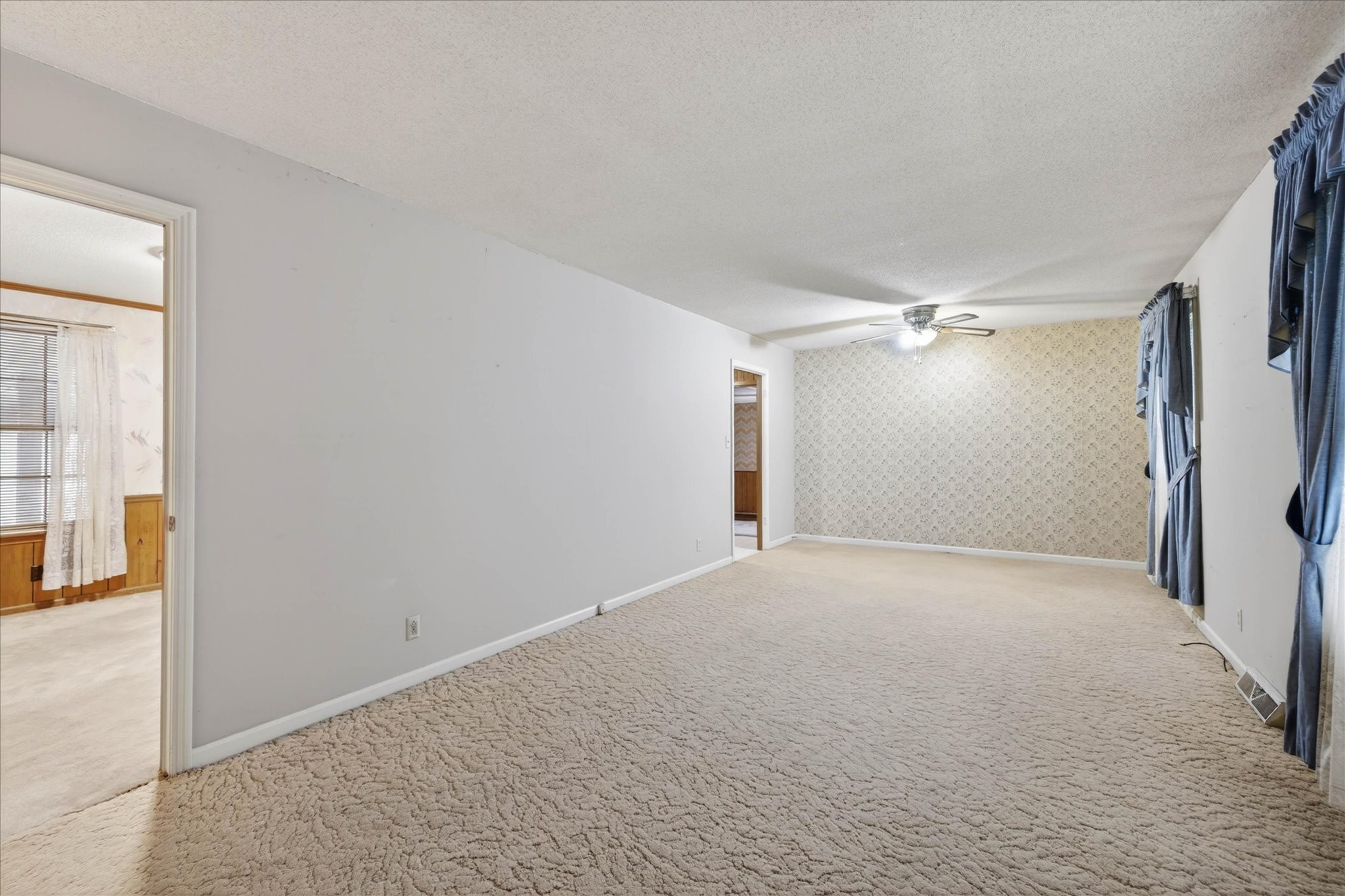 1886 Old Trenton Road Clarksville TN 37040