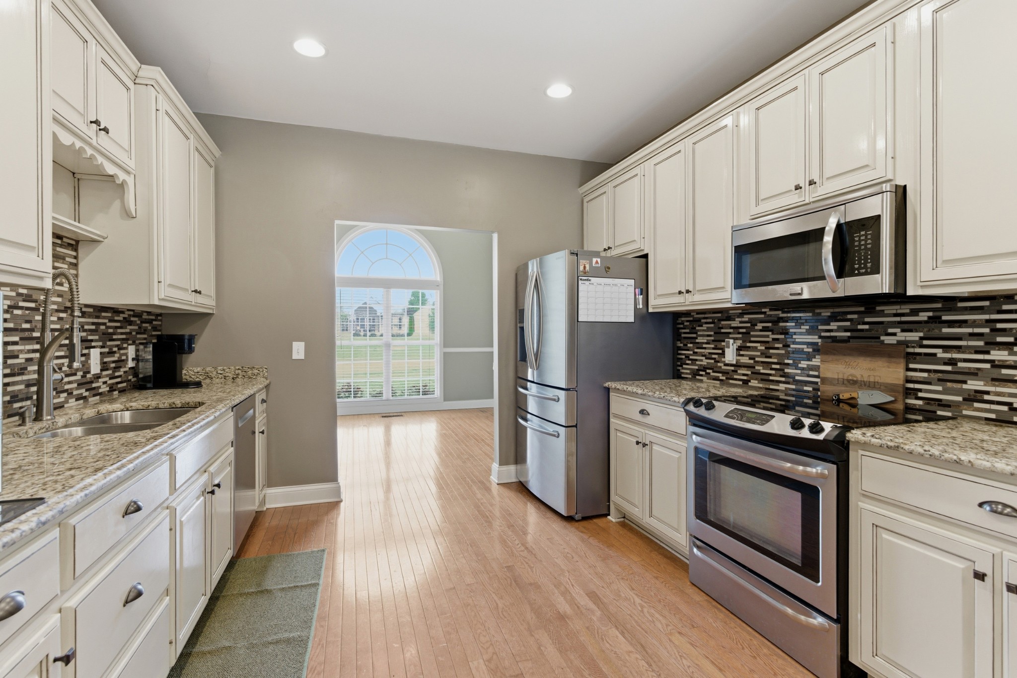 1013 Weiss Road Cottontown TN 37048