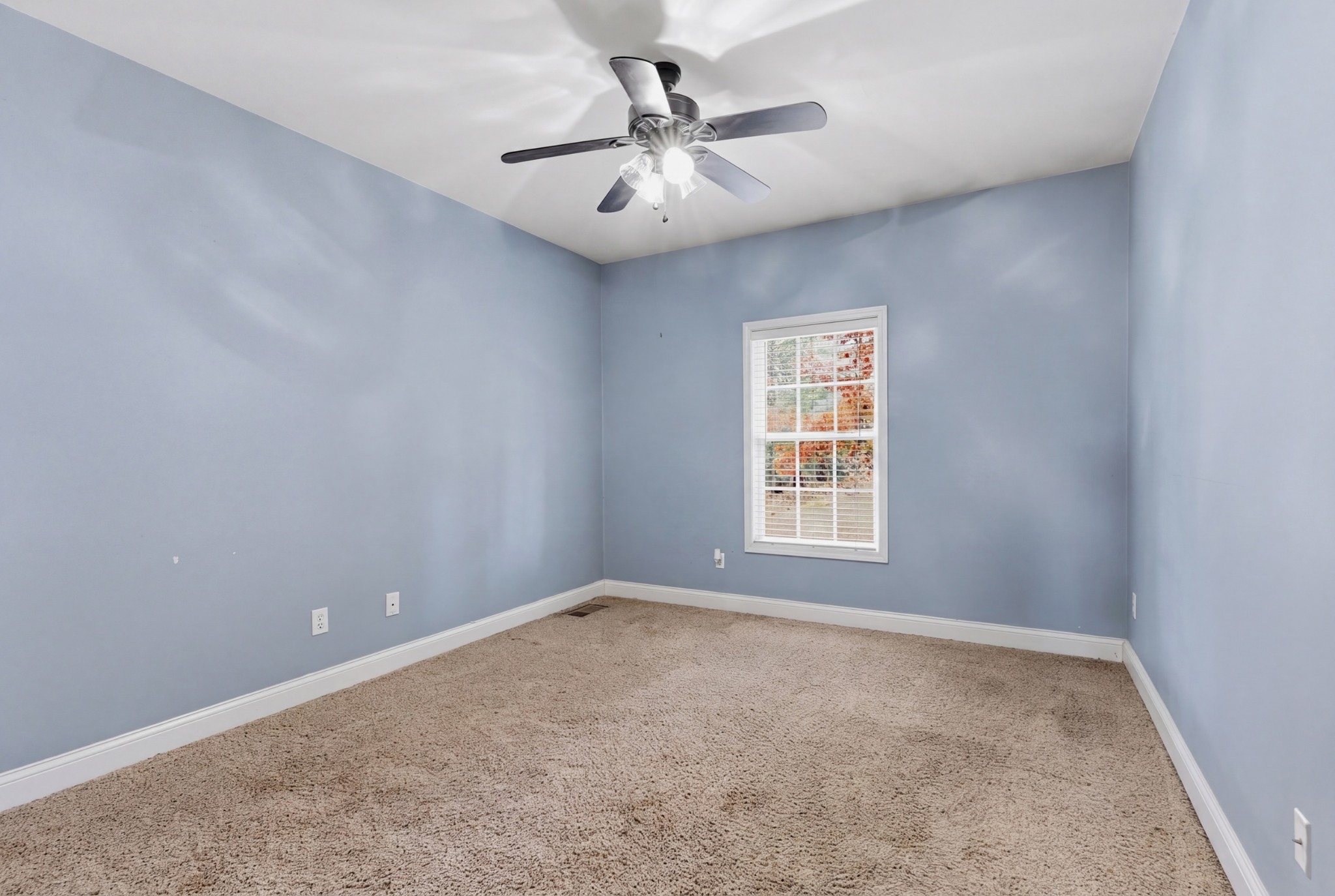 1013 Weiss Road Cottontown TN 37048