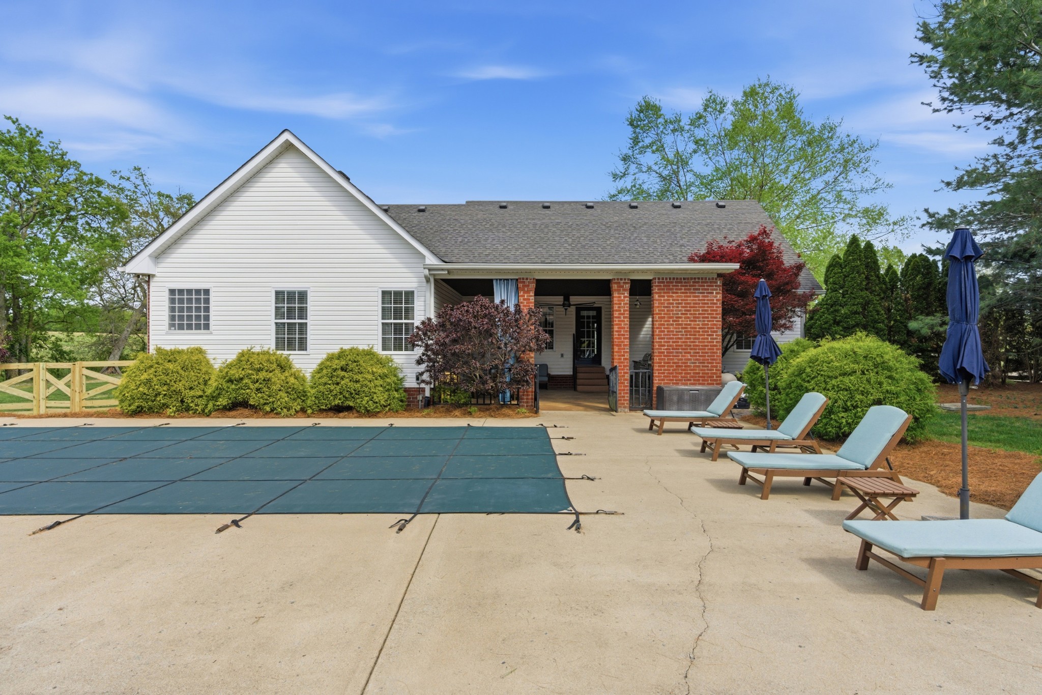 1013 Weiss Road Cottontown TN 37048