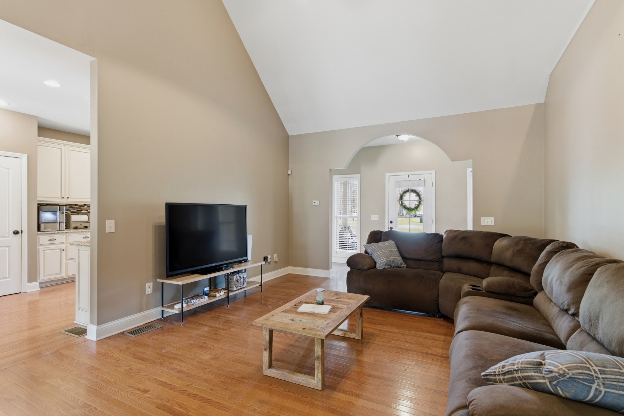 1013 Weiss Road Cottontown TN 37048