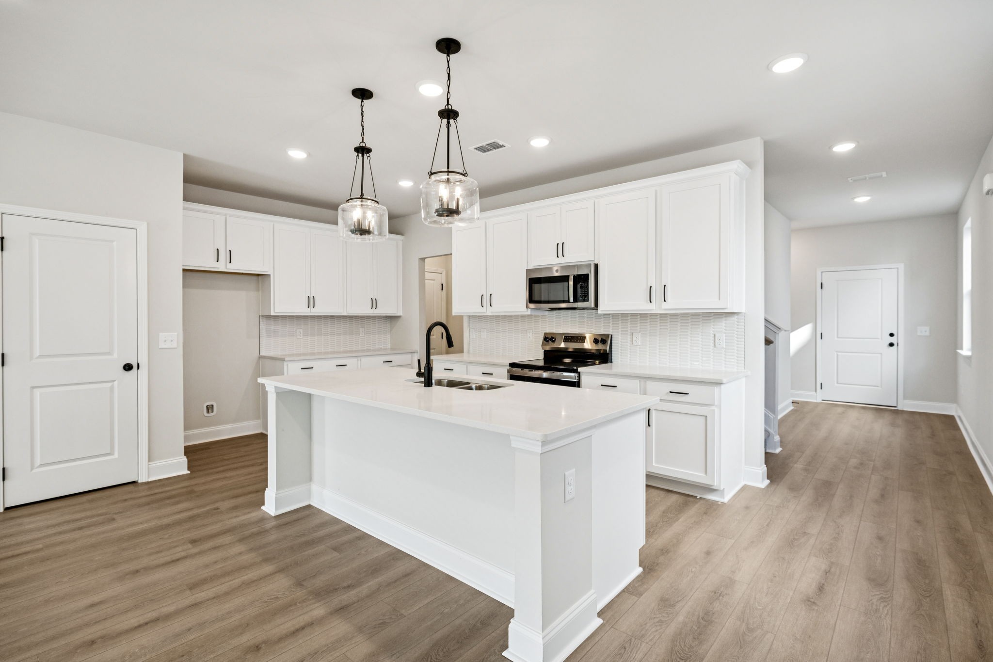 120 Dahlia Drive La Vergne TN 37086