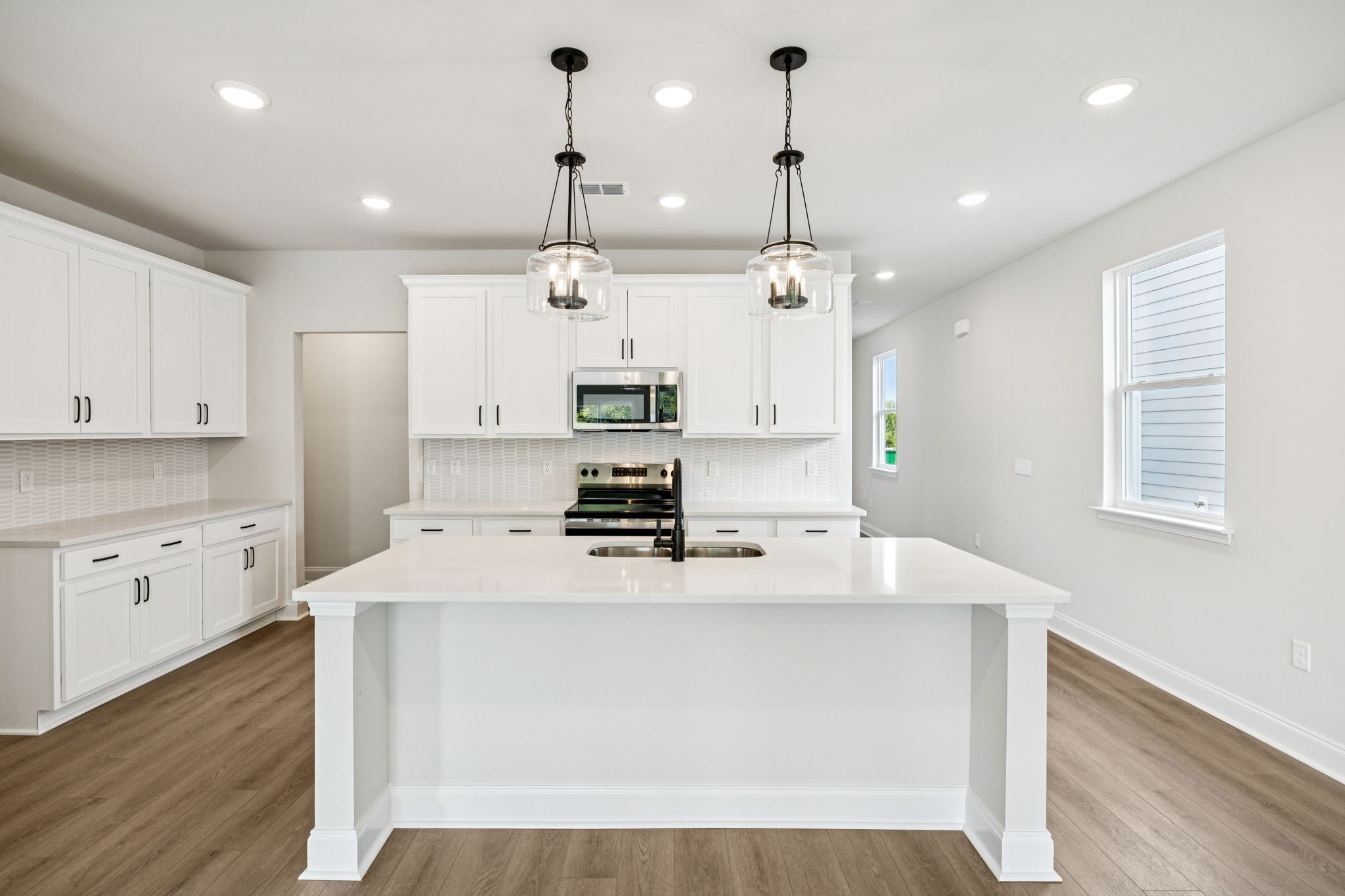 120 Dahlia Drive La Vergne TN 37086