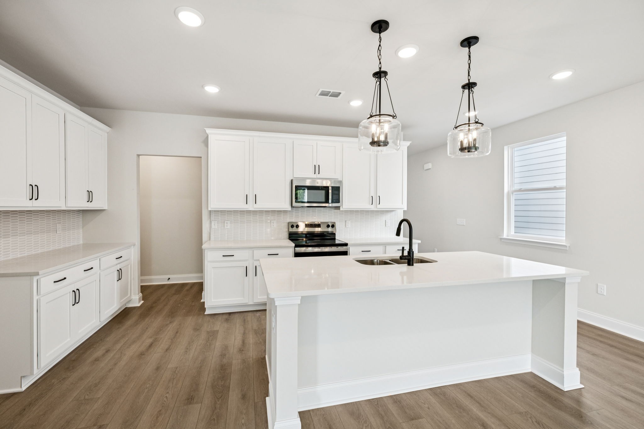 120 Dahlia Drive La Vergne TN 37086