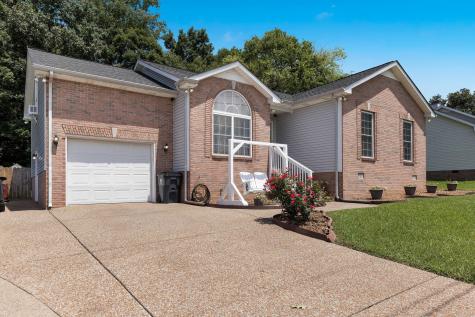 4083 Turners Bend Goodlettsville TN 37072