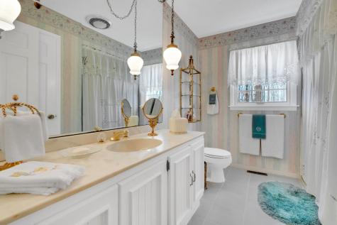 706 Sampley Street Monteagle TN 37356