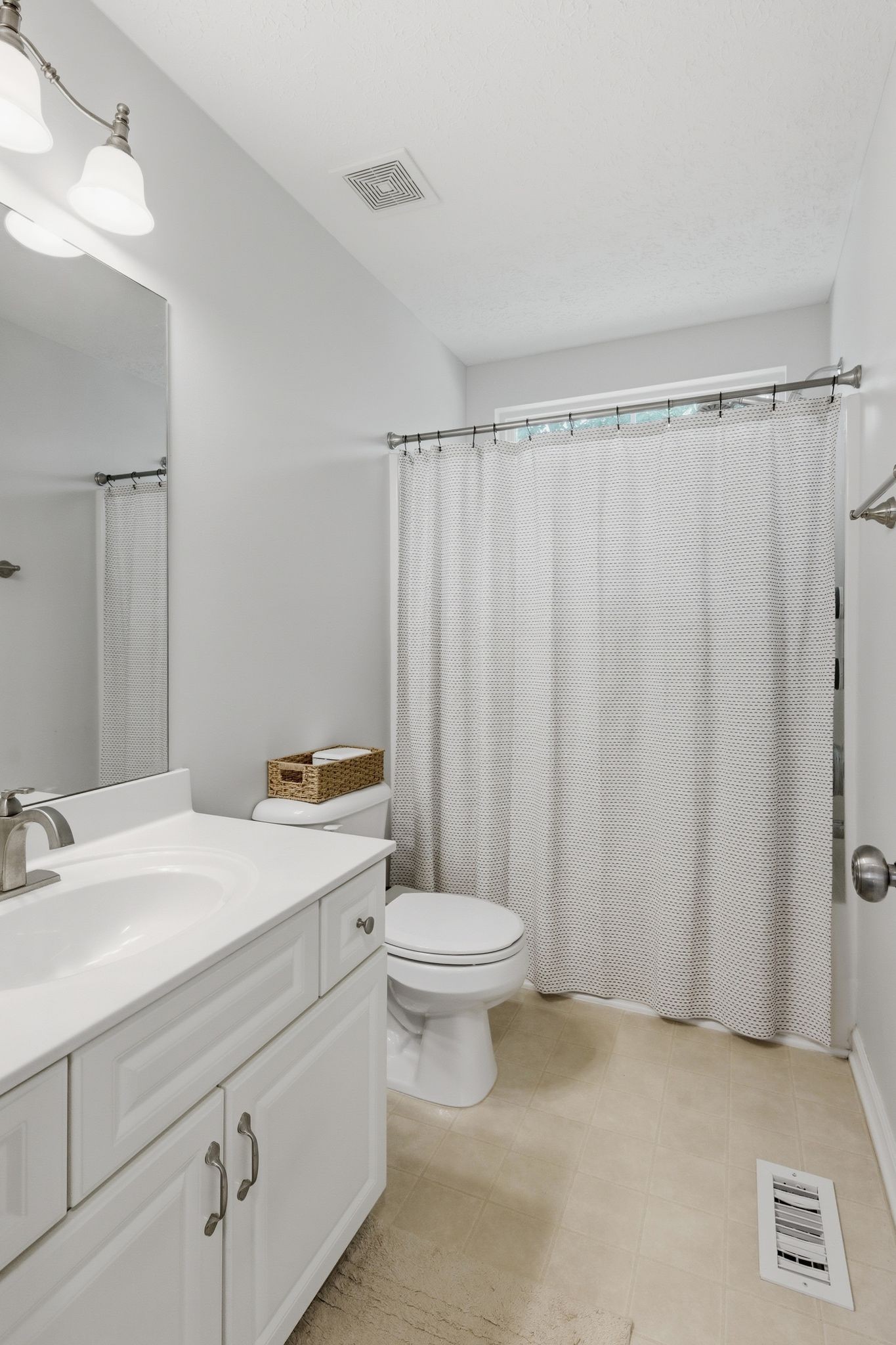 5636 Chestnutwood Trail Hermitage TN 37076