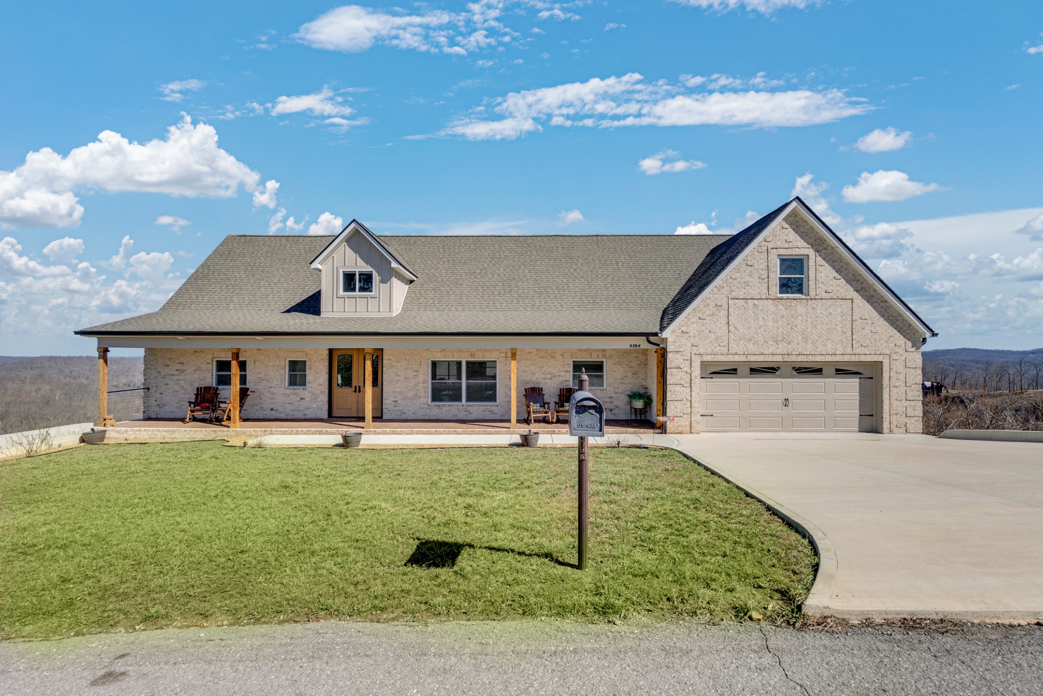 209 N Rockfish Lane Hilham TN 38568