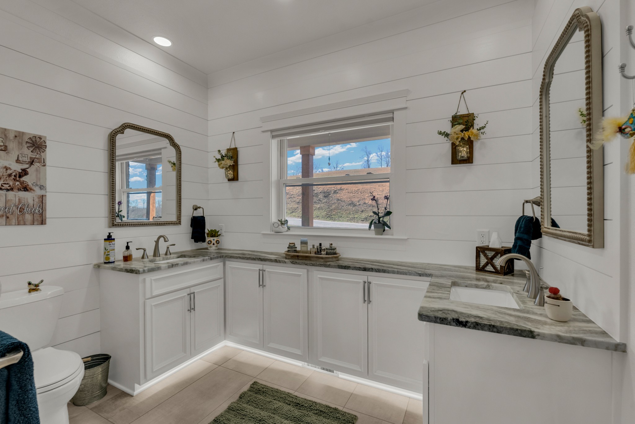 209 N Rockfish Lane Hilham TN 38568