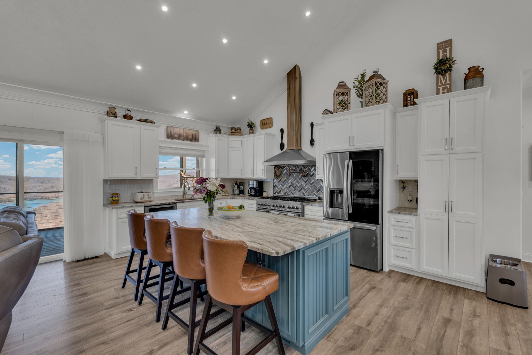 209 N Rockfish Lane Hilham TN 38568
