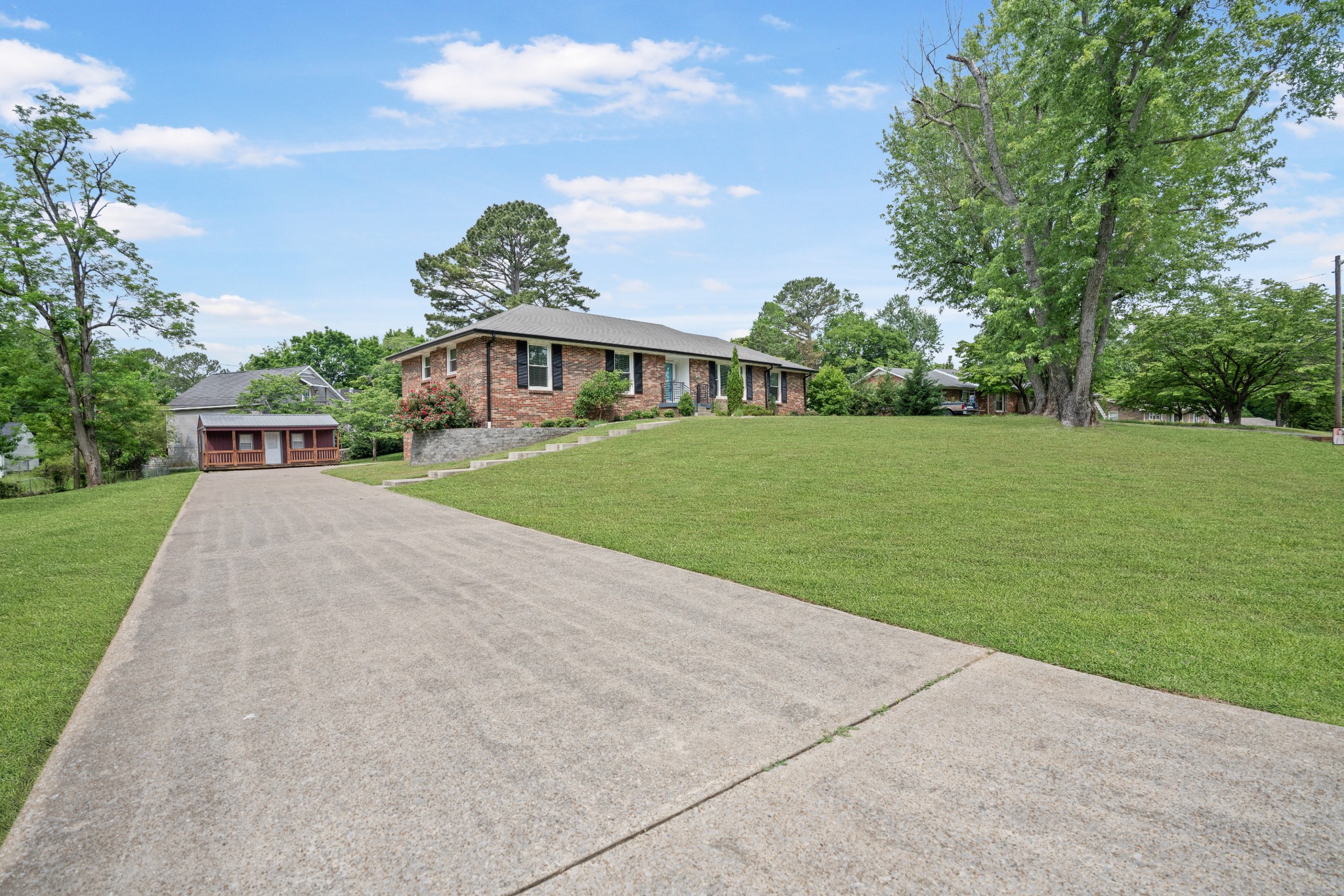 202 Chip N Dale Drive Clarksville TN 37043