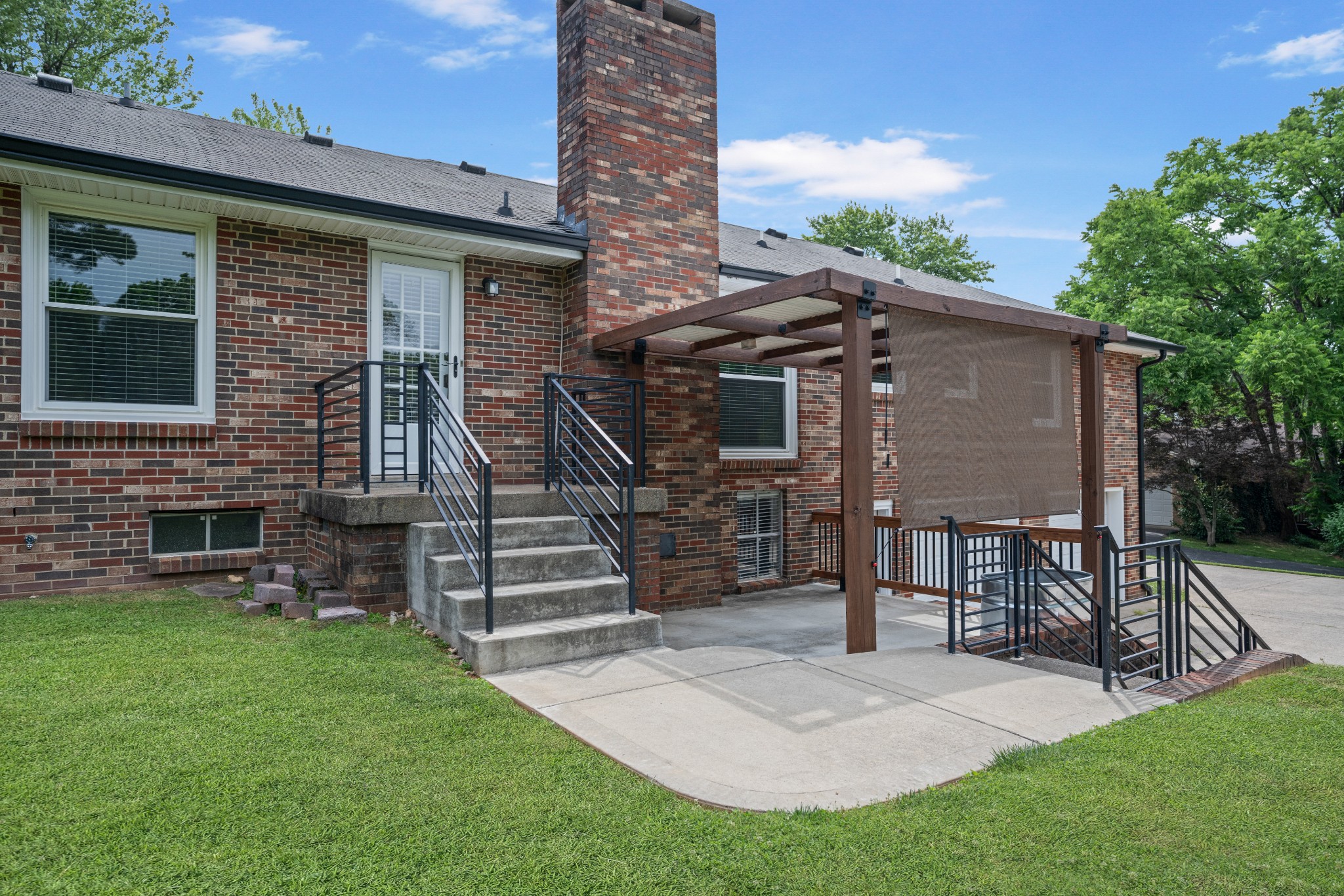 202 Chip N Dale Drive Clarksville TN 37043