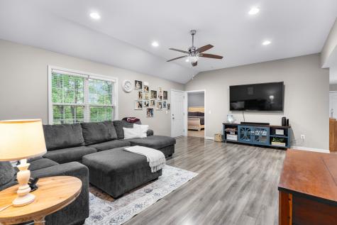 1356 Sayles Circle Lawrenceburg TN 38464
