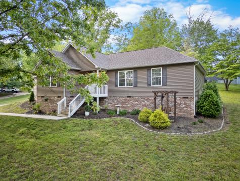 1356 Sayles Circle Lawrenceburg TN 38464