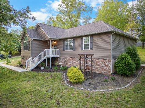 1356 Sayles Circle Lawrenceburg TN 38464